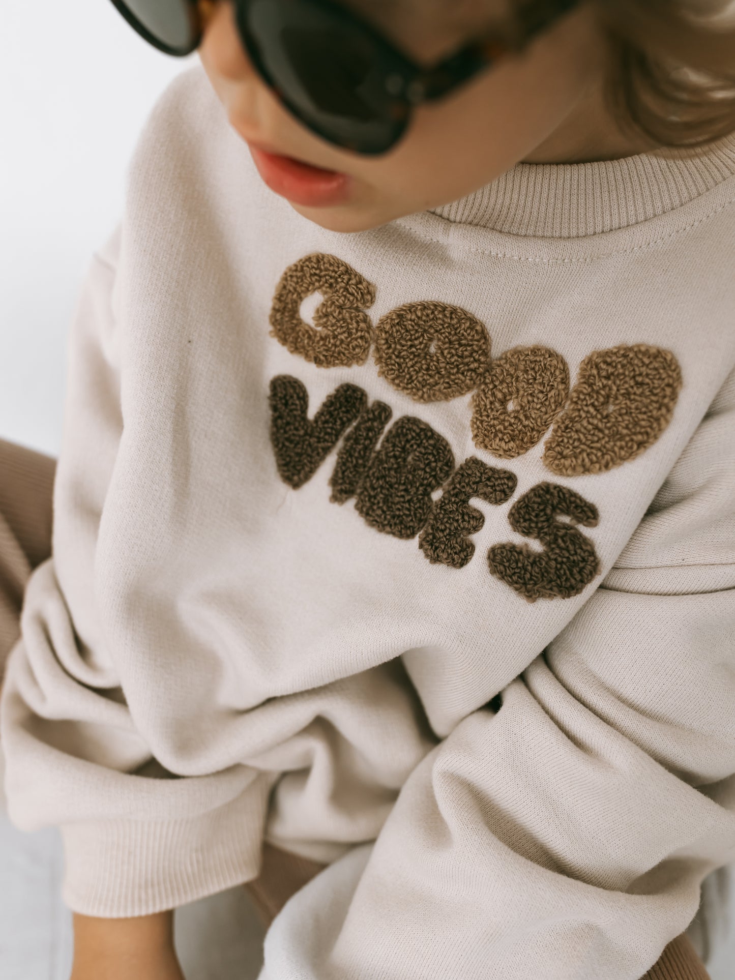 SWEATSHIRT "GOOD VIBES"